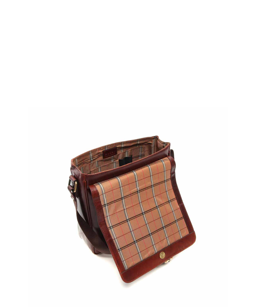Saleys Travel Bags BUSBY JOHNSON FLAP CROSSBODY - Image 5