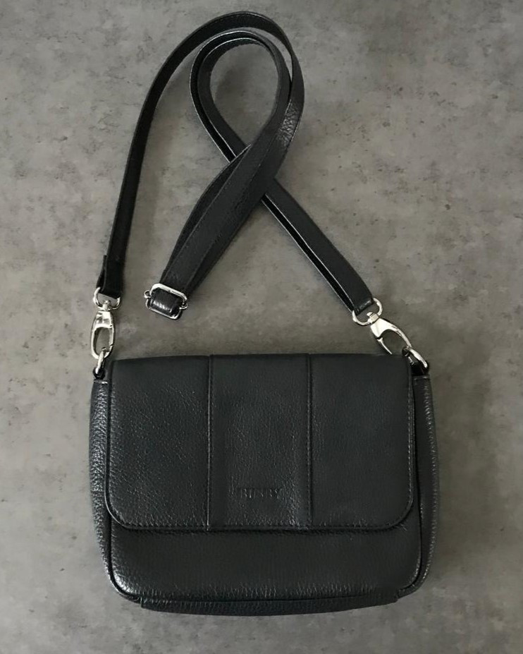 BUSBY JACKIE FLAPOVER CROSSBODY BAG -BLACK
