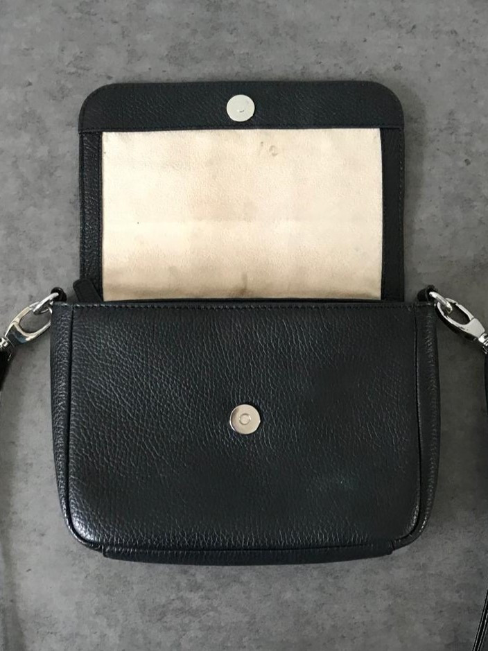 BUSBY JACKIE FLAPOVER CROSSBODY BAG -BLACK - Image 3