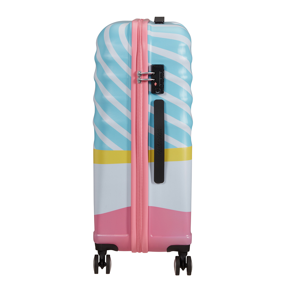 Saleys Travel Bags Kids Wavebreaker Disney 4-wheel 67cm medium Spinner suitcase -Minnie Kiss - Image 2