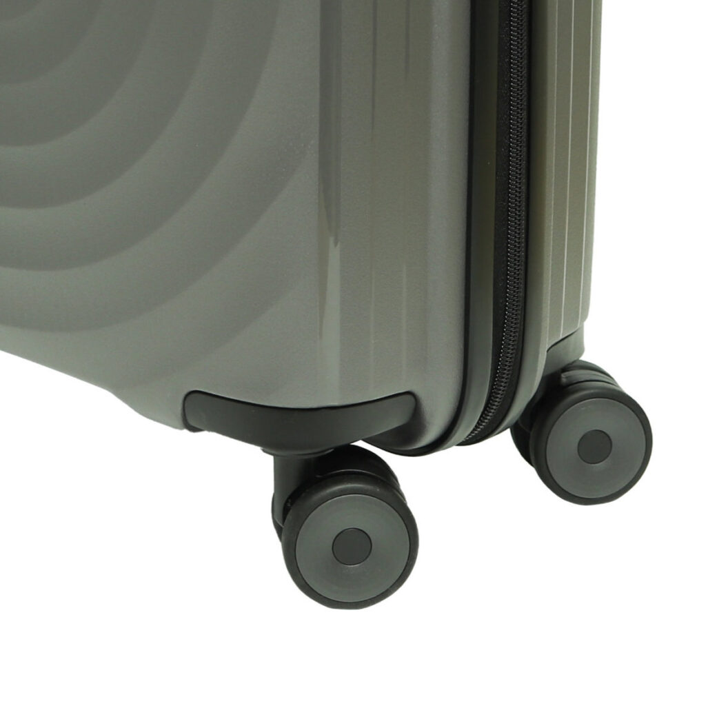 Travelite Twirl 3 Piece Set Silver - Image 6