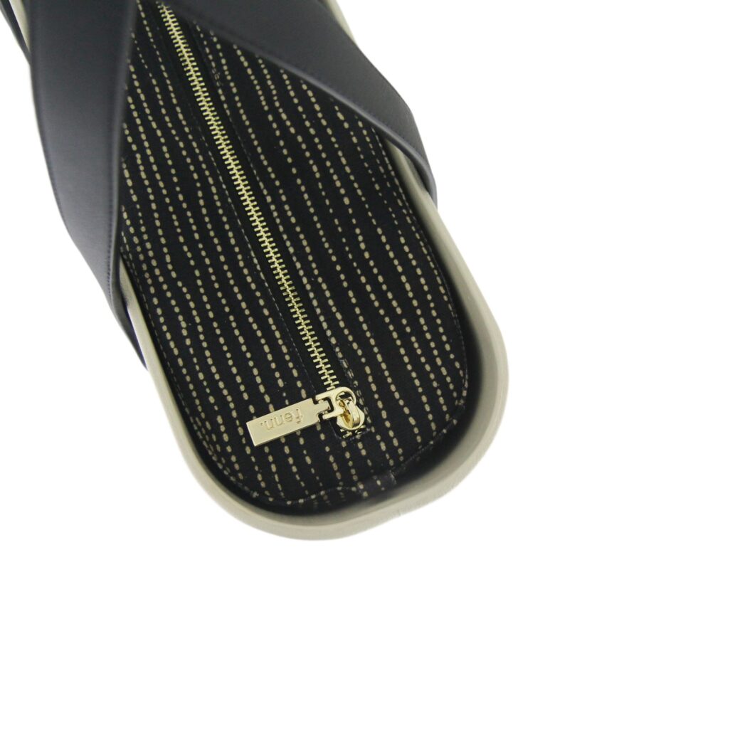 FENN ORIGINAL COLLECTION CHAMPAGNE – pattern 57 inner – gold zip – black flat microfiber handle - Image 3