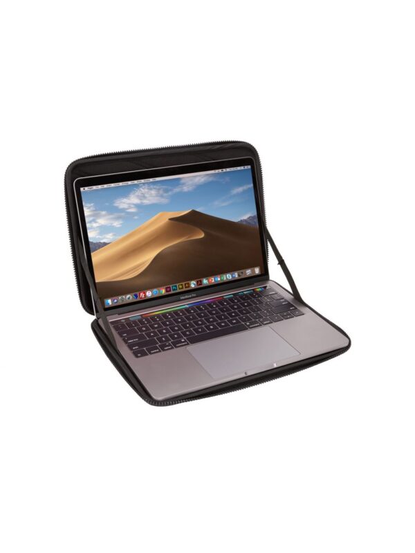 Thule Gauntlet MacBook Sleeve 13 inch - Image 4
