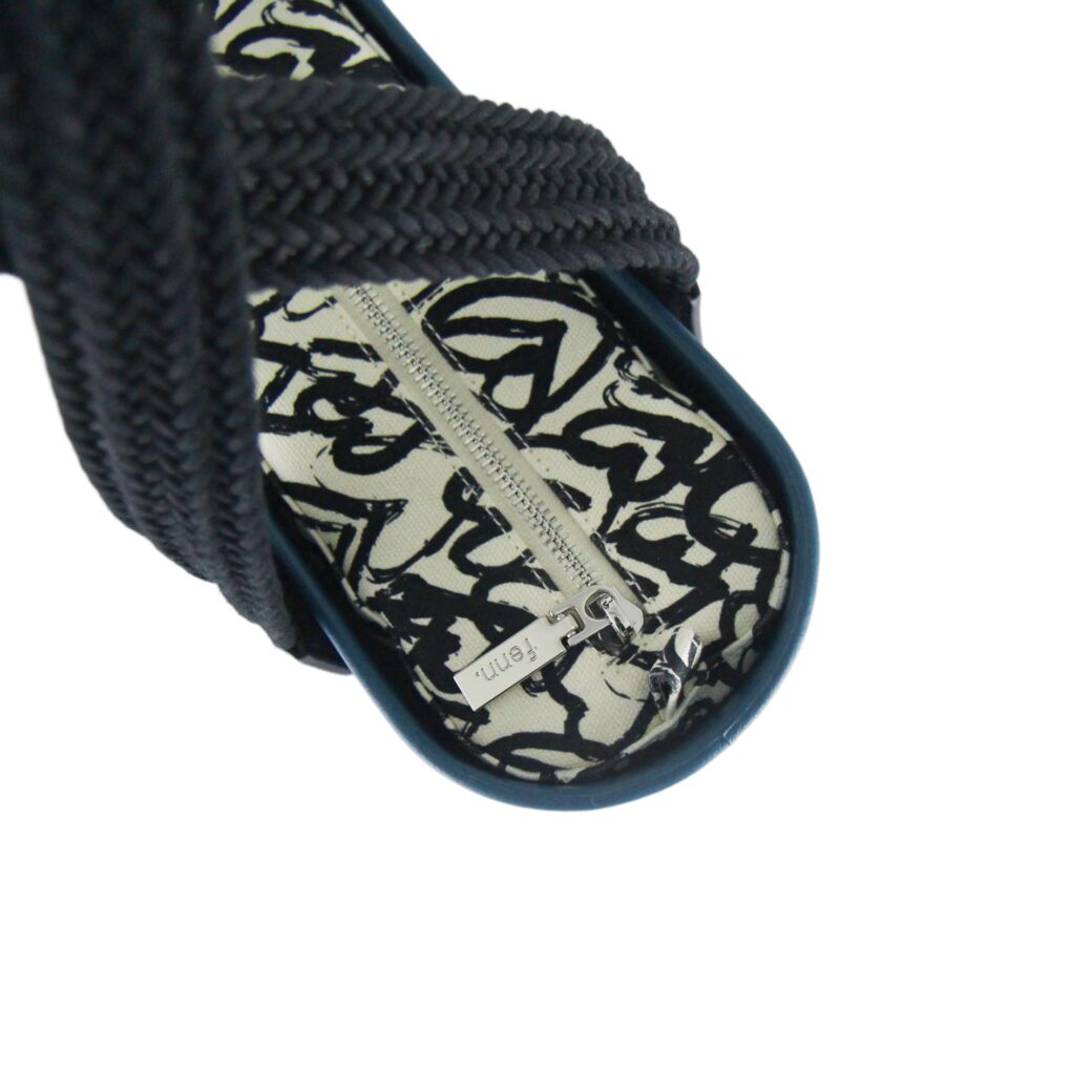 FENN PETITE STORM – pattern 48 inner – silver zip – black woven handle - Image 3