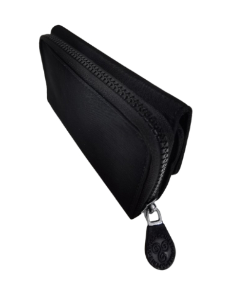 Saleys Travel Bags Free Spirit -Crinkle Collection: Small Zip Flap Purse - Black - Image 2