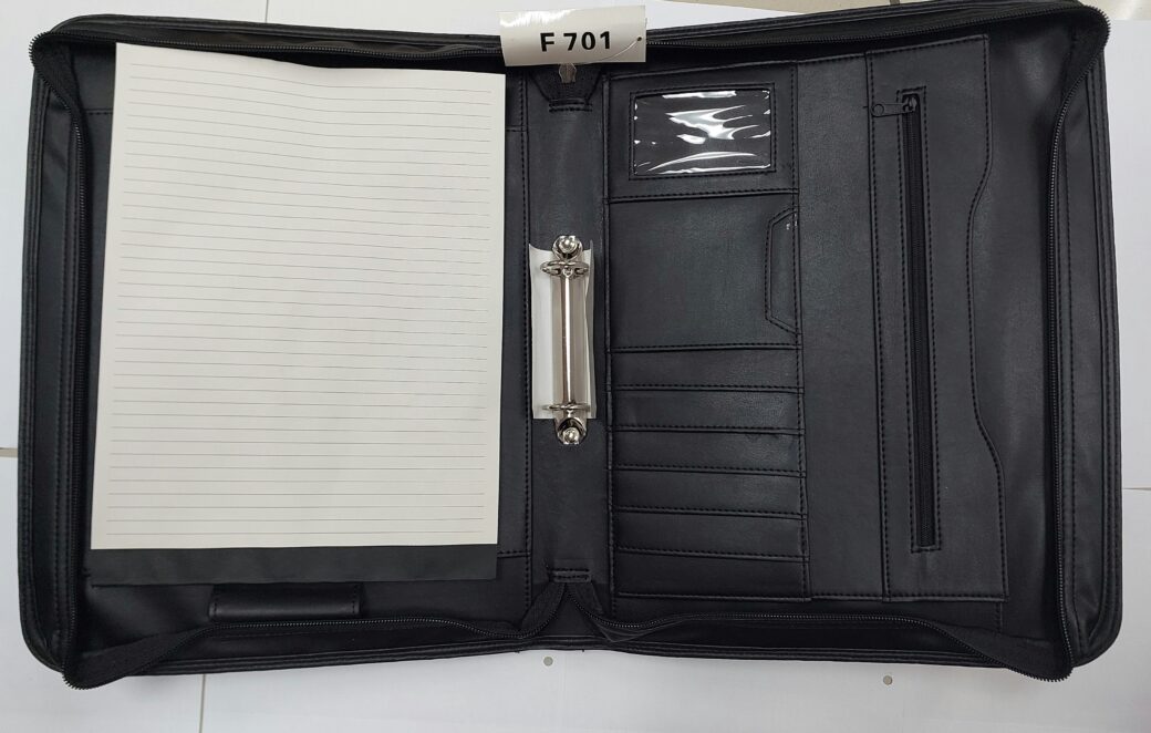 A4 Leatherette drop handle folder with badge - Image 4