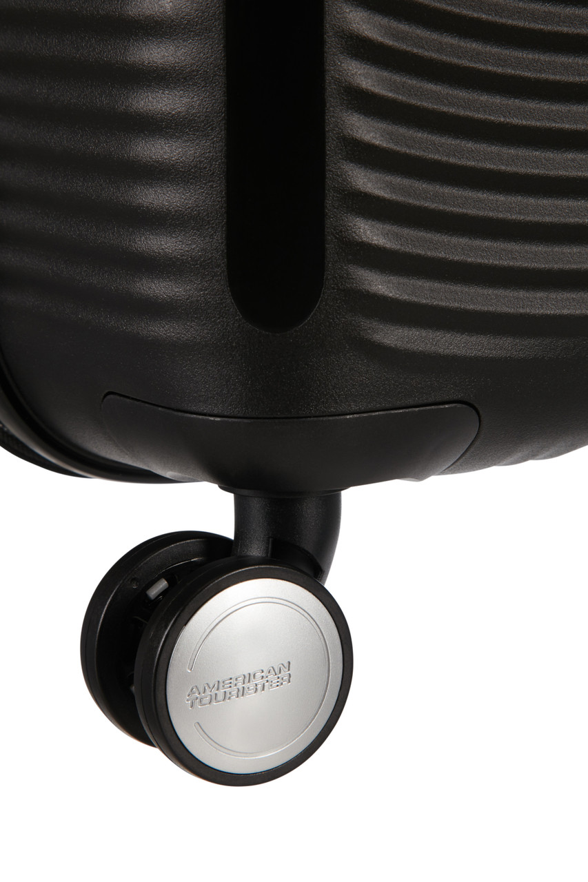 Saleys Travel Bags American Tourister Soundbox Exp Spinner 55cm - Black - Image 3