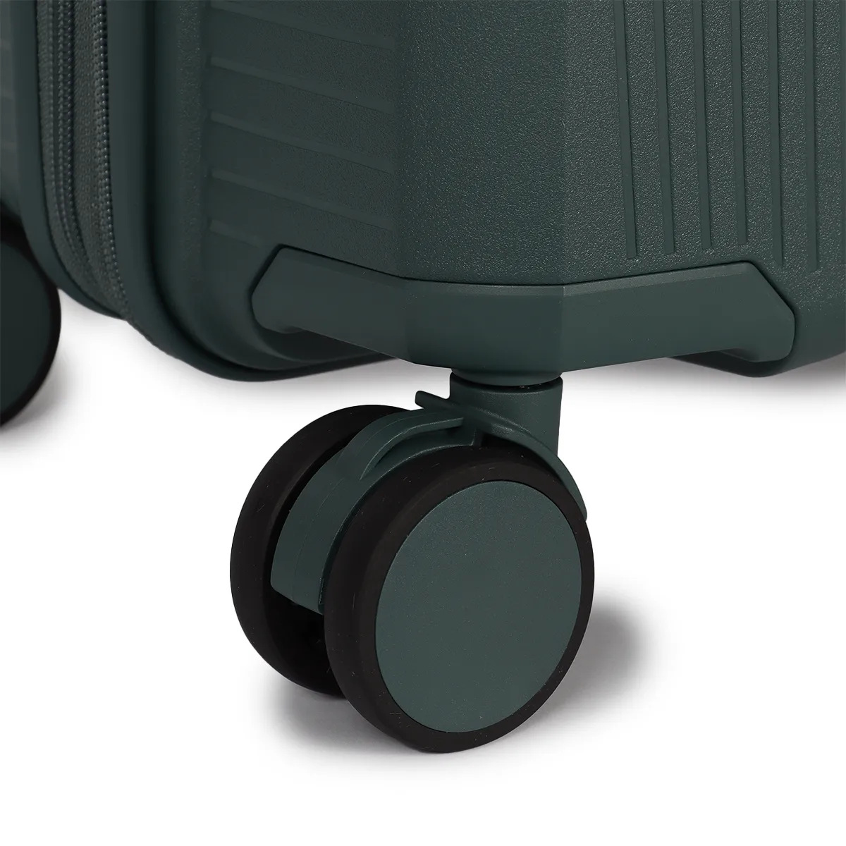 Saleys Travel Bags TRAVELITE FIJI 66CM TROLLEY CASE - Green - Image 8