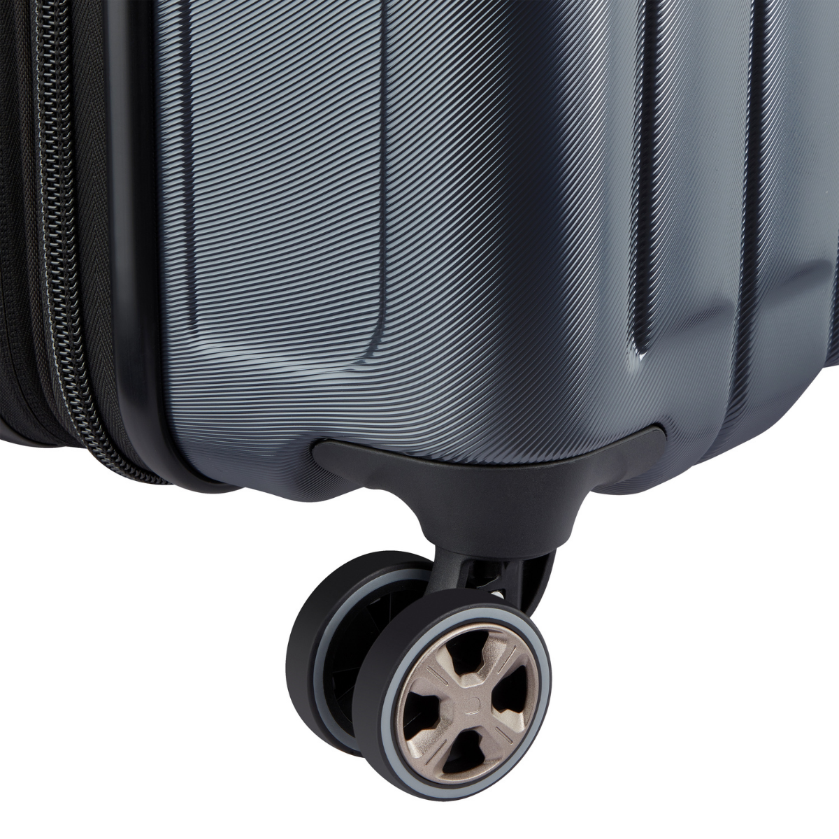 Saleys Travel Bags DELSEY LONGITUDE 69CM TROLLEY CASE - Charcoal - Image 9