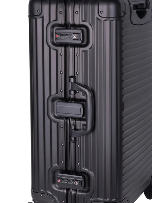 Saleys Travel Bags Cellini Aluminium Medium 4-Wheel Trolley Case - Image 4