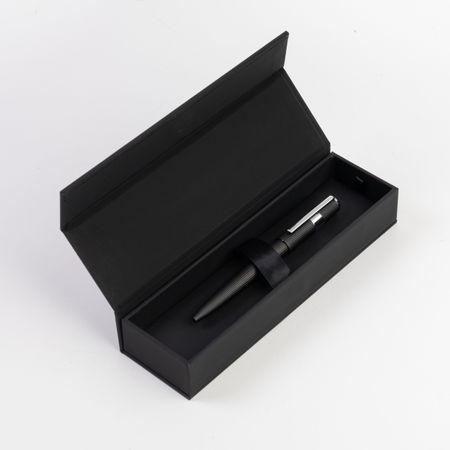 Saleys Travel Bags Hugo Boss: Gear Pinstripe Black / Chrome Ballpoint Pen - Image 5
