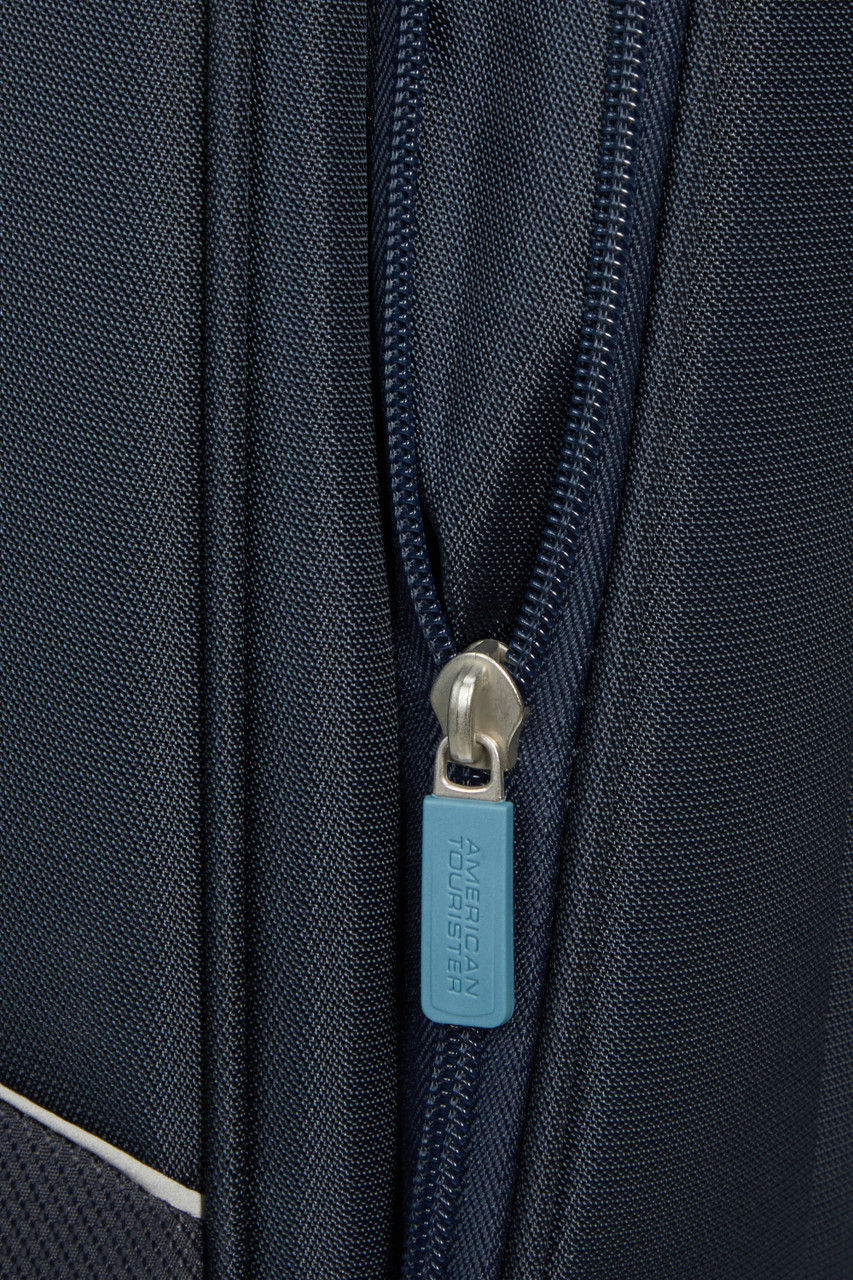 Saleys Travel Bags American Tourister SummerRide Exp Luggage 69cm - Navy - Image 7