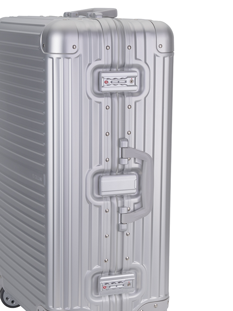 Saleys Travel Bags Cellini Aluminium Medium 4-Wheel Trolley Case - Image 3